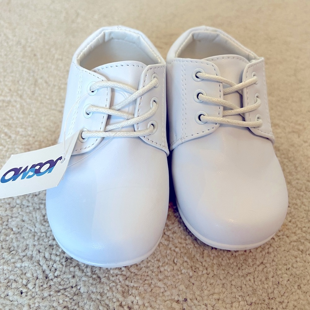 NWT Classic White Toddler Shoes